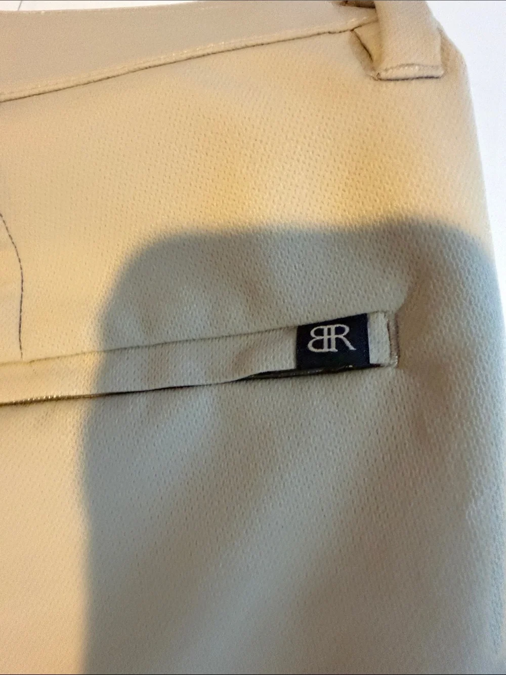 Banana Republic Men's Slim Chinos in Beige 34 x 32 Extra Side Zipper Pocket